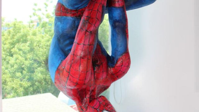 Thermocol-Modeling-Spiderman-4